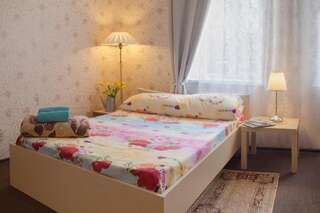 Хостел Arbuz Hostel Тверь Двухместный номер с 1 кроватью и общей ванной комнатой-3